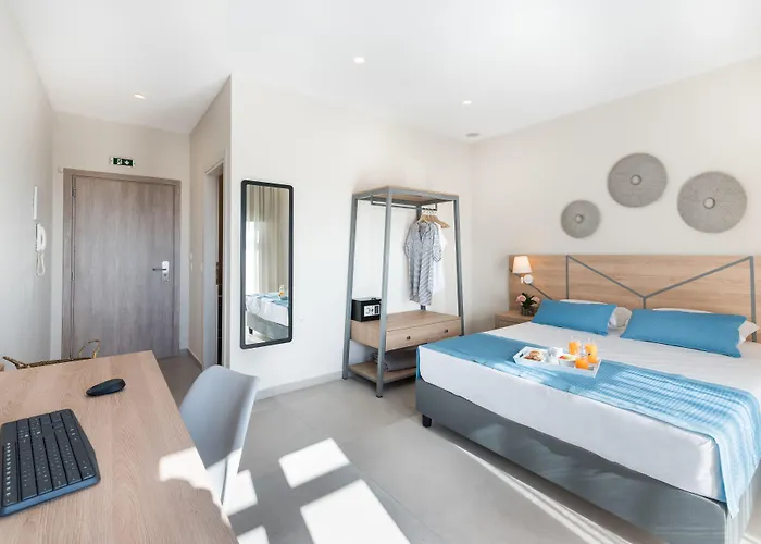 Santorini Main Square Hotel Fira (Santorini)