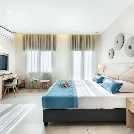 سانتوريني ماين سكوير 3* ثيرا