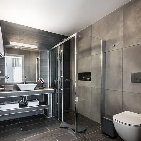 سانتوريني ماين سكوير 3*