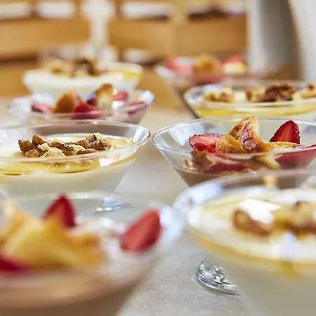 سانتوريني ماين سكوير فندق 3*