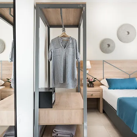 سانتوريني ماين سكوير ثيرا