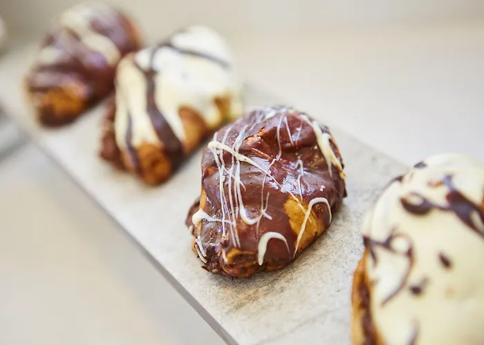 Santorini Main Square 호텔 산토리니