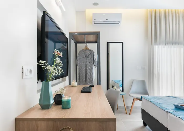 Hotel Santorini Main Square