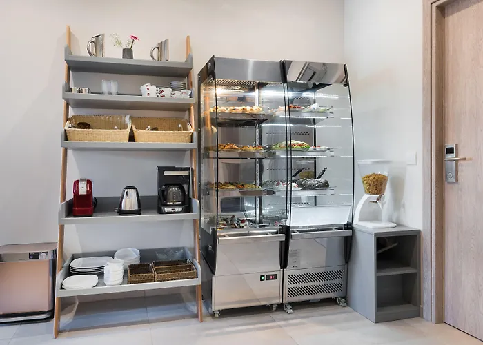 Santorini Main Square 3* Fira (Santorini)